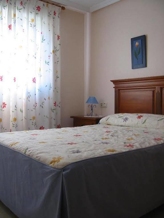 Apartamentos Arenales Del Sol III Eksteriør bilde